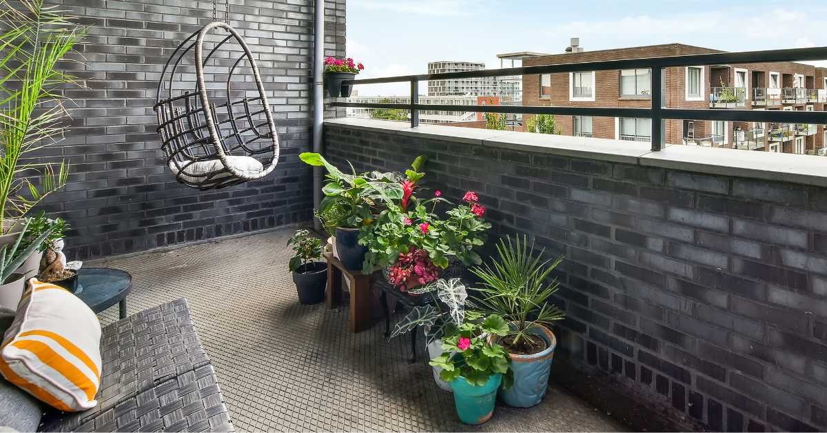 Mixed Container Layoutv