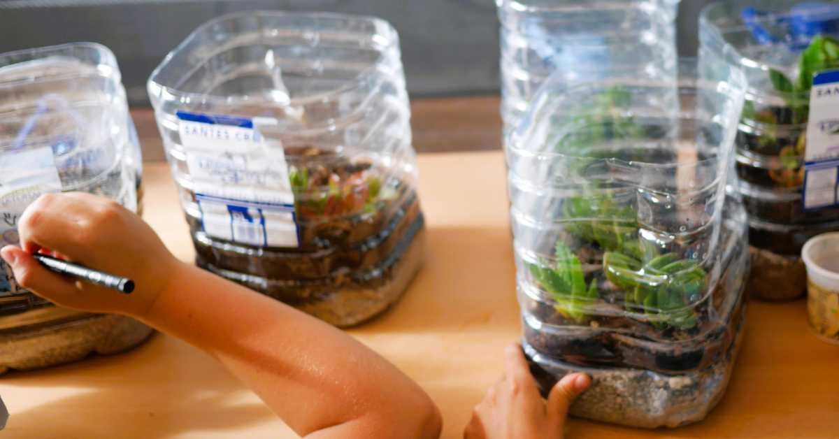 Recycled & DIY Balcony Design